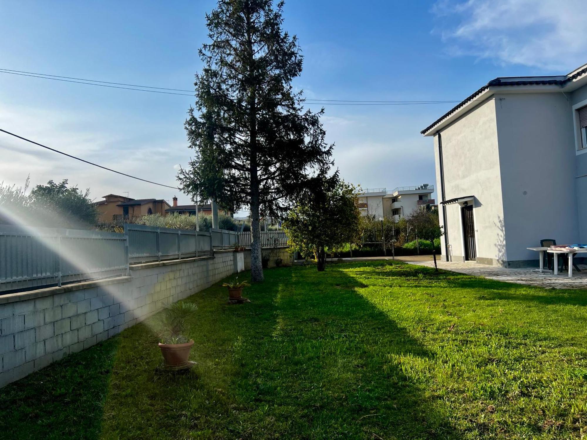 A Casa Di Marco Guesthouse - Apt Di Ciampino E Stazione Per Roma Marino Extérieur photo