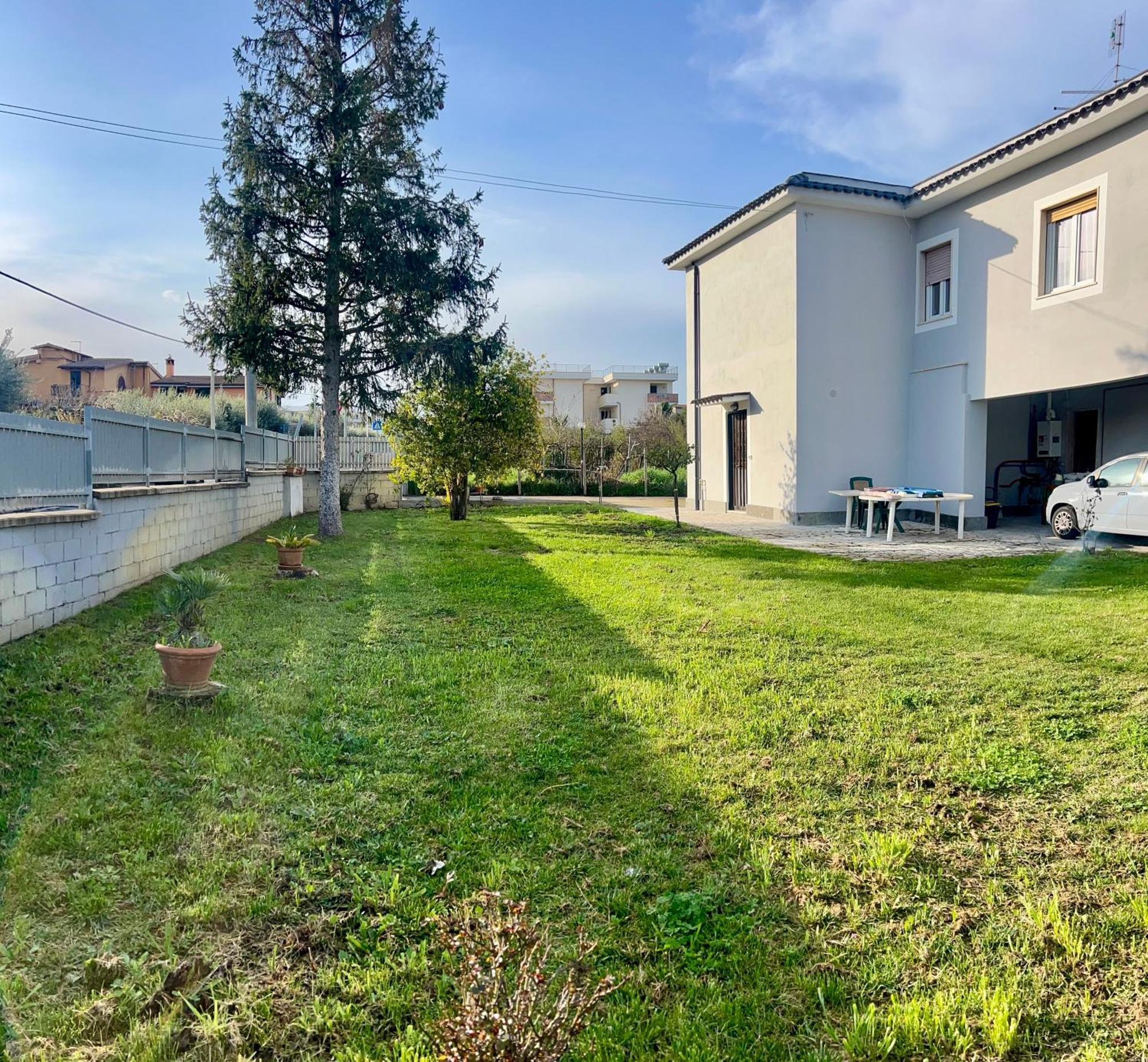 A Casa Di Marco Guesthouse - Apt Di Ciampino E Stazione Per Roma Marino Extérieur photo
